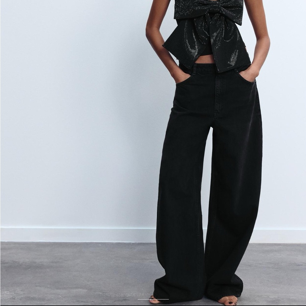 Zara Oversized Relaxed Jeans, mid waist